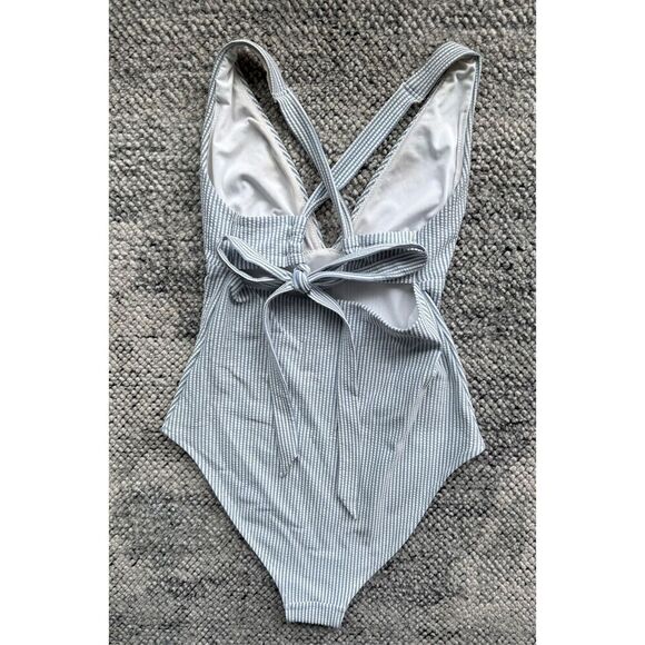 H&M Small Seersucker Plunge One Piece Swim Bathing Suit - Picture 4 of 6